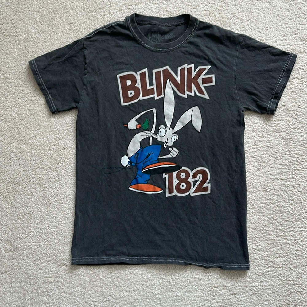 Blink 182 t shirt small black faded